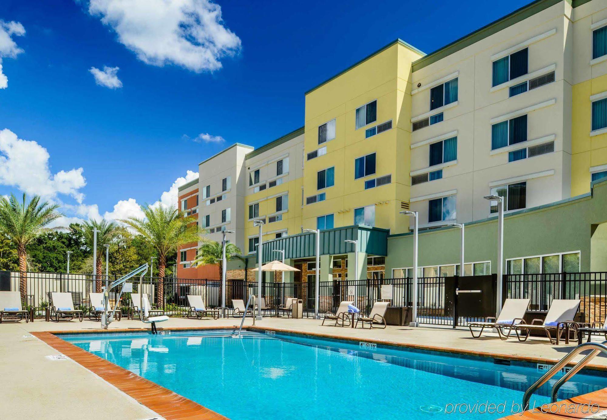 Courtyard By Marriott Lake Charles Exterior foto